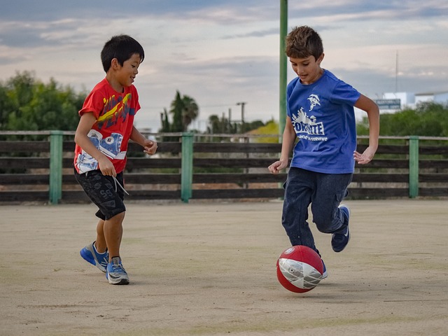 防线上屡屡 防线上屡屡