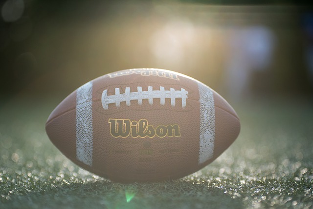 个具有竞争 个具有竞争