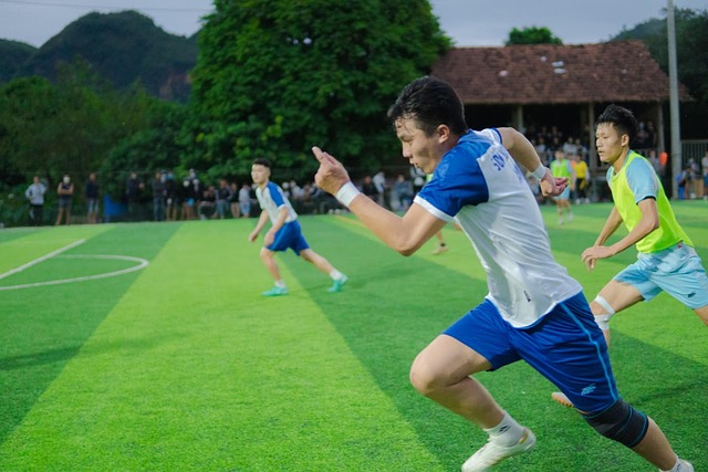 赛做好更充 赛做好更充